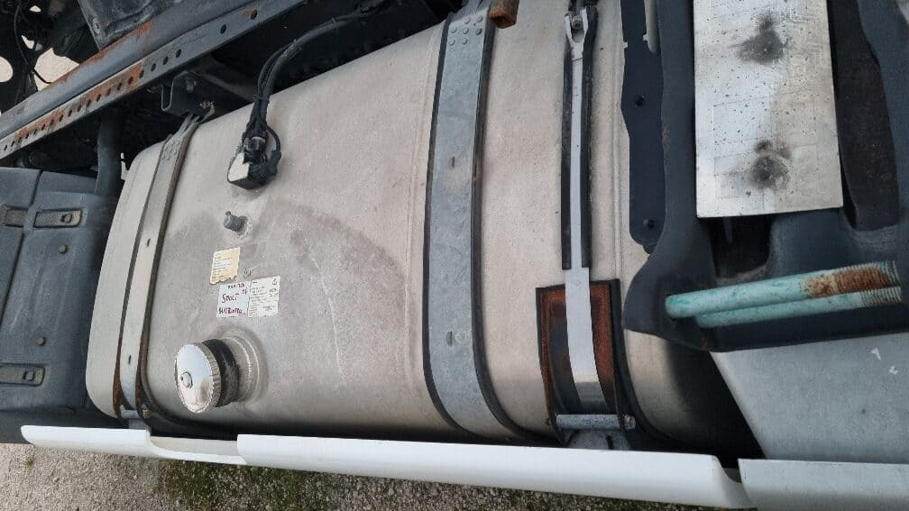 MAN TGX E6 pezzi di ricambio - Peça de reposição por Camião: foto 1 MAN TGX E6 pezzi di ricambio - Peça de reposição por Camião: foto 1