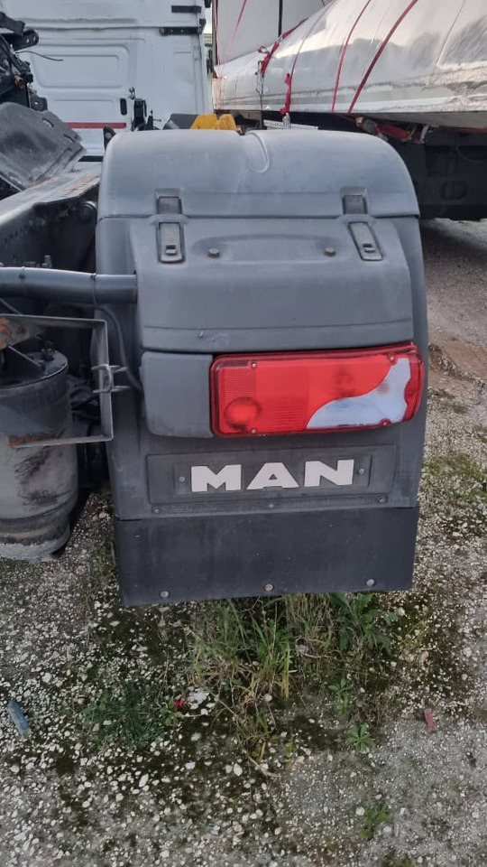 MAN TGX E6 pezzi di ricambio - Peça de reposição por Camião: foto 4 MAN TGX E6 pezzi di ricambio - Peça de reposição por Camião: foto 4