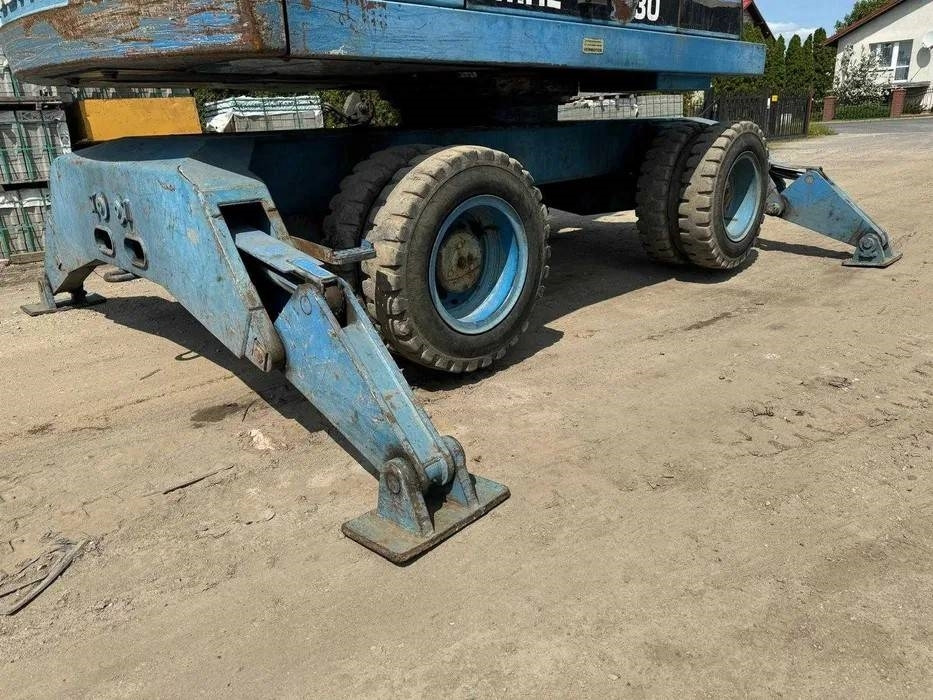 Koparka przeładunkowa Fuchs MHL 330 - Manipulador de material: foto 4 Koparka przeładunkowa Fuchs MHL 330 - Manipulador de material: foto 4