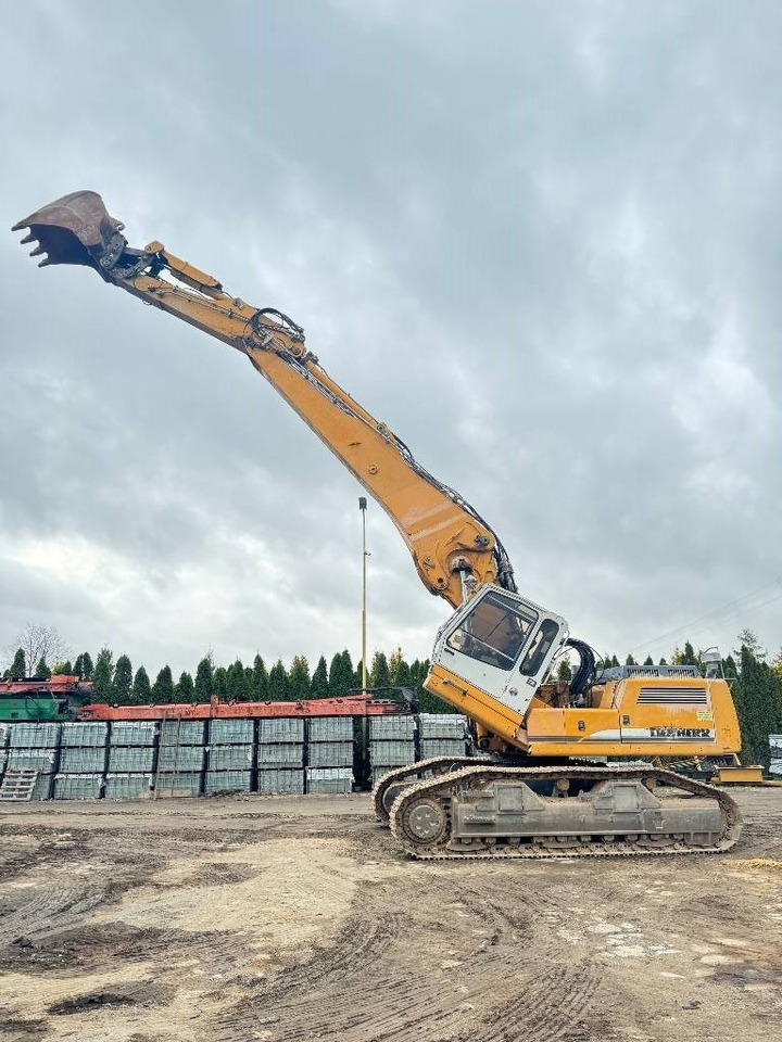 Liebherr R944B UH-HD 2 Arms - Escavadeira de demolição: foto 1 Liebherr R944B UH-HD 2 Arms - Escavadeira de demolição: foto 1