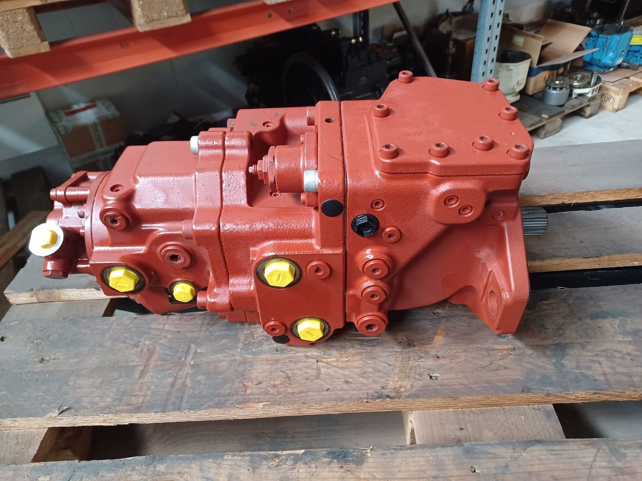 Kawasaki Heavy Industries K7SP36/K7V28-11VR-922A/25 - Bomba hidráulica por Escavadora de rastos: foto 2 Kawasaki Heavy Industries K7SP36/K7V28-11VR-922A/25 - Bomba hidráulica por Escavadora de rastos: foto 2
