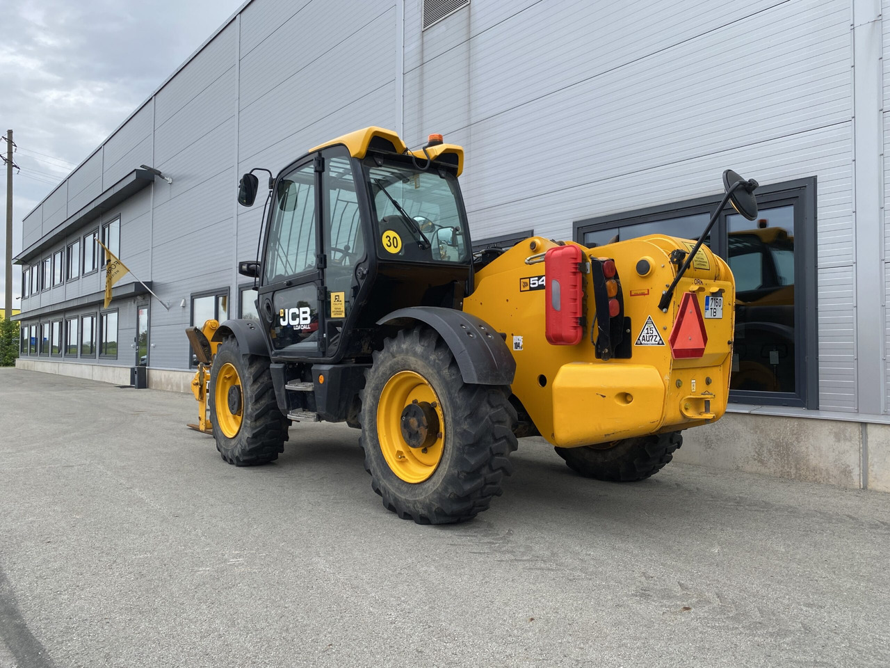 JCB 540-140 - Empilhador telescópico: foto 2 JCB 540-140 - Empilhador telescópico: foto 2