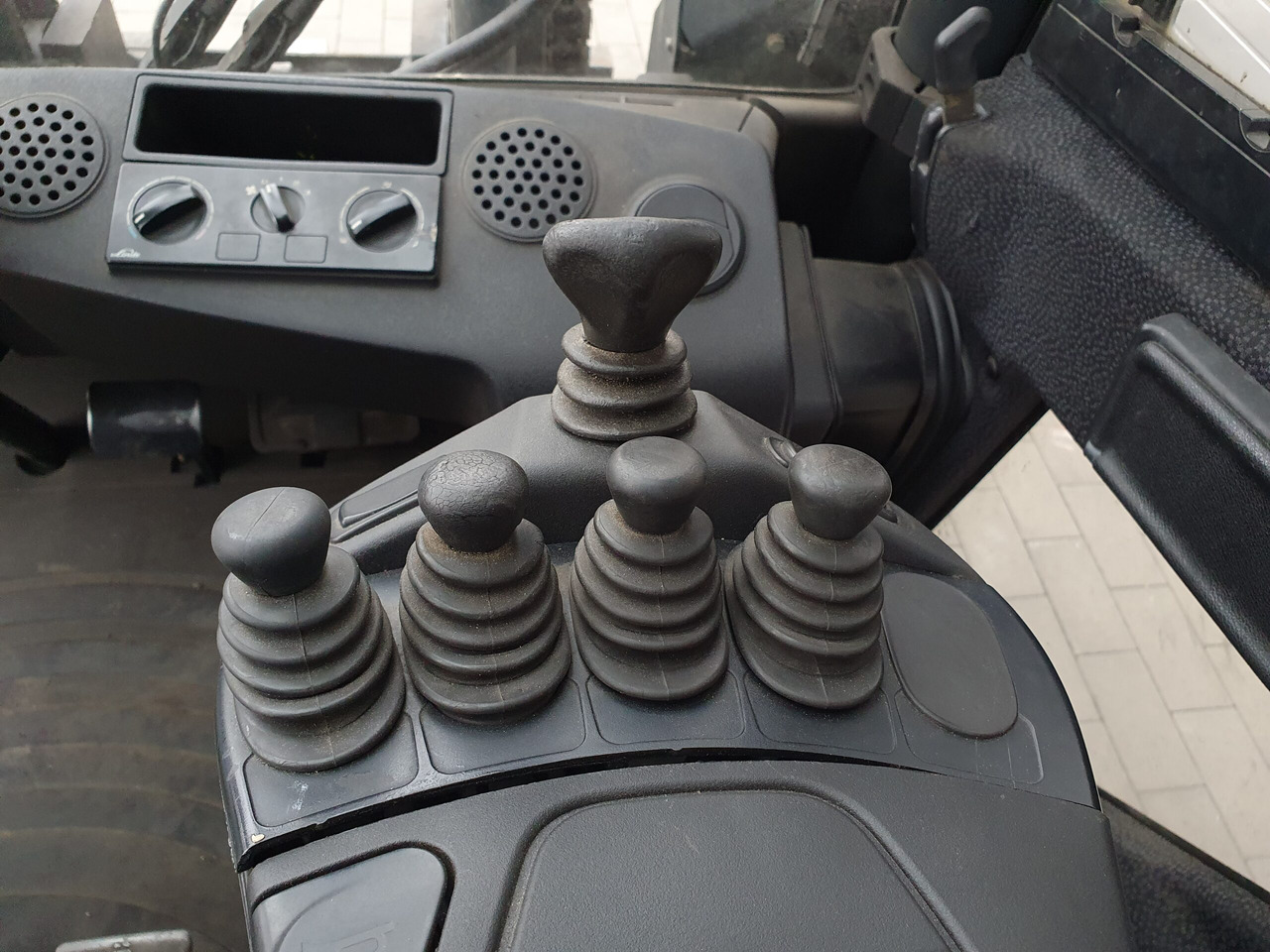 Empilhadeira a diesel LINDE H50D-02/600: foto 8