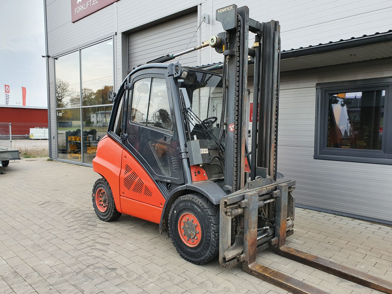 LINDE H50D-02/600 - Empilhadeira a diesel: foto 4 LINDE H50D-02/600 - Empilhadeira a diesel: foto 4