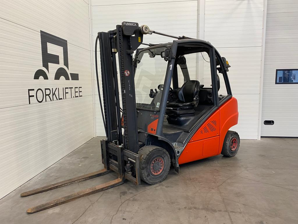 Linde H25D-02 EVO - Empilhadeira a diesel: foto 1 Linde H25D-02 EVO - Empilhadeira a diesel: foto 1