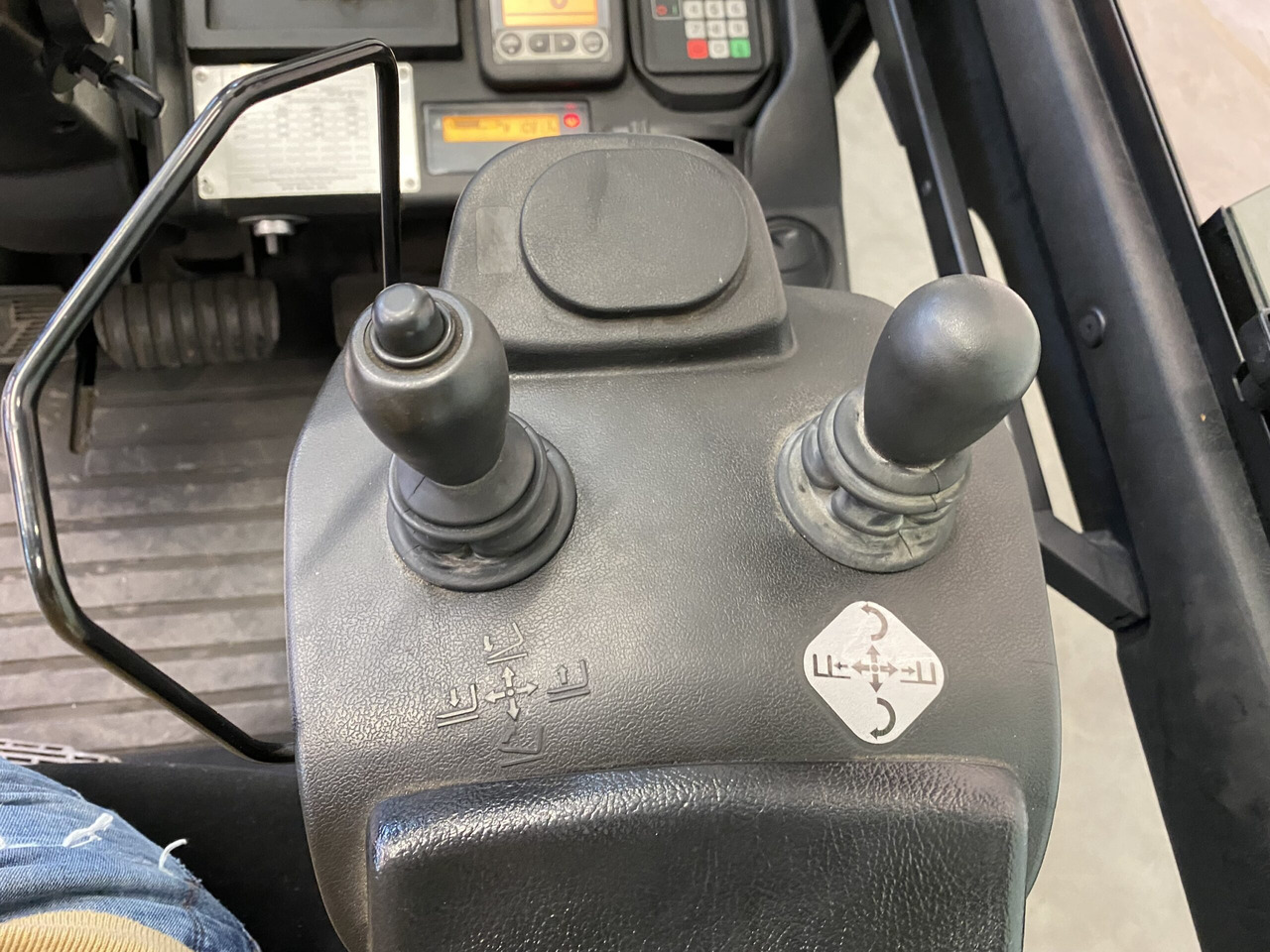 Empilhadeira a gás Toyota 06-8FG20F: foto 8