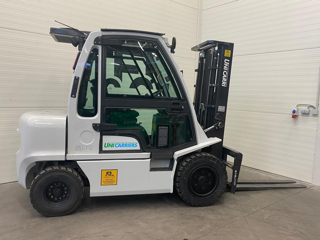 Unicarriers YG1D2A30Q - Empilhadeira a diesel: foto 5 Unicarriers YG1D2A30Q - Empilhadeira a diesel: foto 5