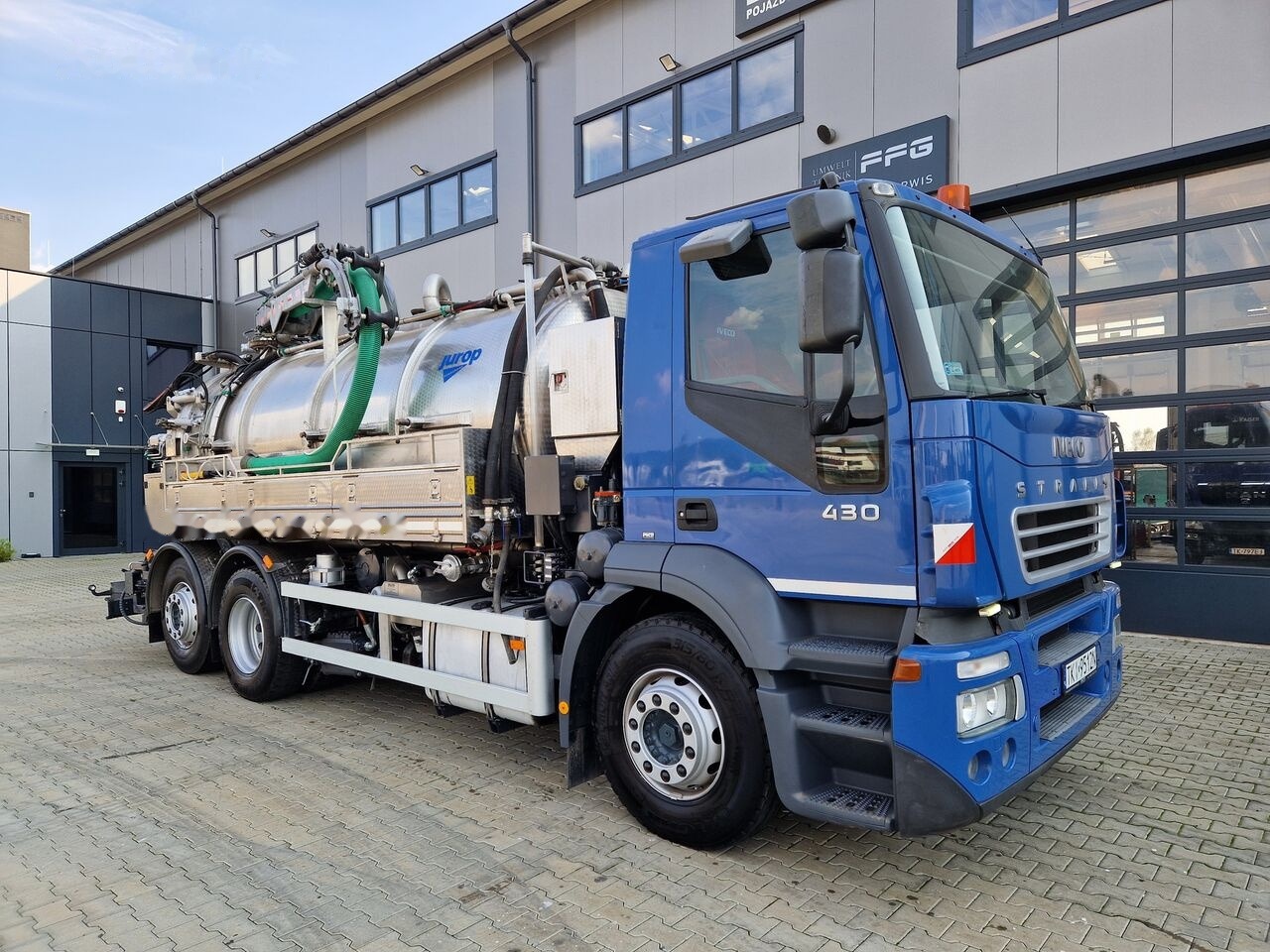 IVECO - Caminhão limpa fossa: foto 2 IVECO - Caminhão limpa fossa: foto 2