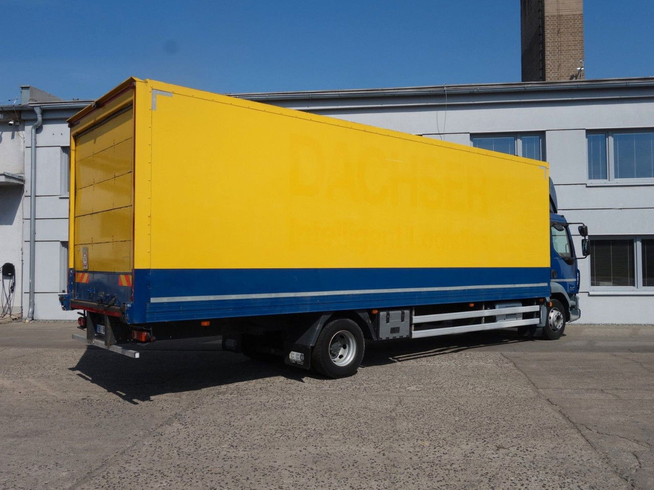 DAF LF 220 14 t - Camião furgão: foto 5 DAF LF 220 14 t - Camião furgão: foto 5