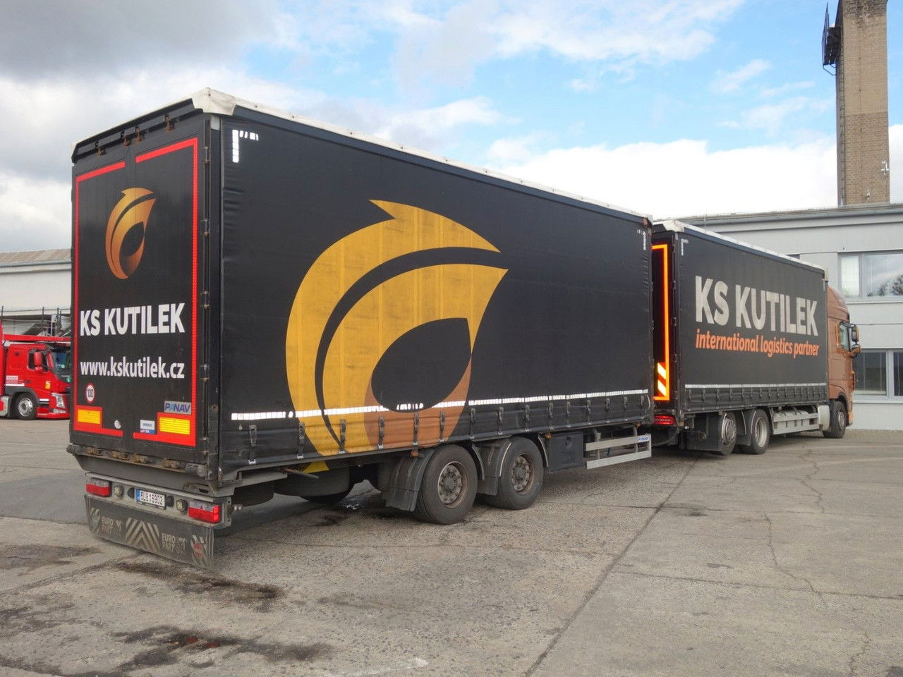 DAF XF 480 SSC, 120 cbm, Durchfahren - Camião de lona: foto 3 DAF XF 480 SSC, 120 cbm, Durchfahren - Camião de lona: foto 3