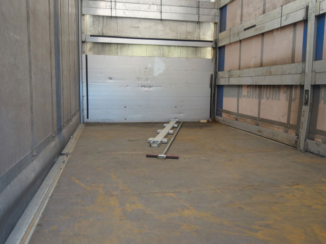 Iveco Daily 35 35S17, 8 europalet, 2-seiten schiebeplane - Carrinha de lona: foto 5 Iveco Daily 35 35S17, 8 europalet, 2-seiten schiebeplane - Carrinha de lona: foto 5