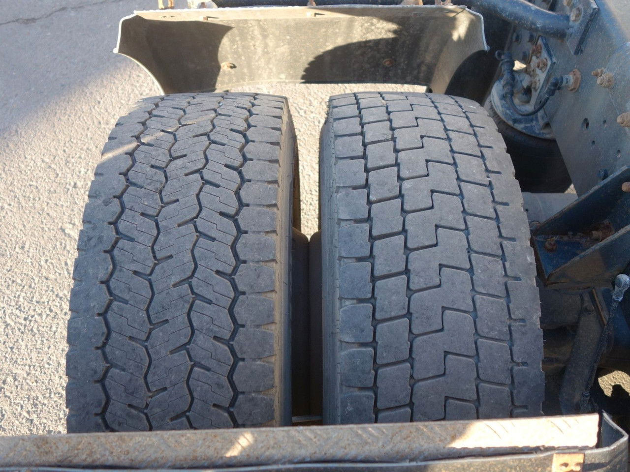 Iveco EuroCargo 150 150E 250 Wechselfahrgestel, BDFl - Camião transportador de contêineres/ Caixa móvel: foto 5 Iveco EuroCargo 150 150E 250 Wechselfahrgestel, BDFl - Camião transportador de contêineres/ Caixa móvel: foto 5