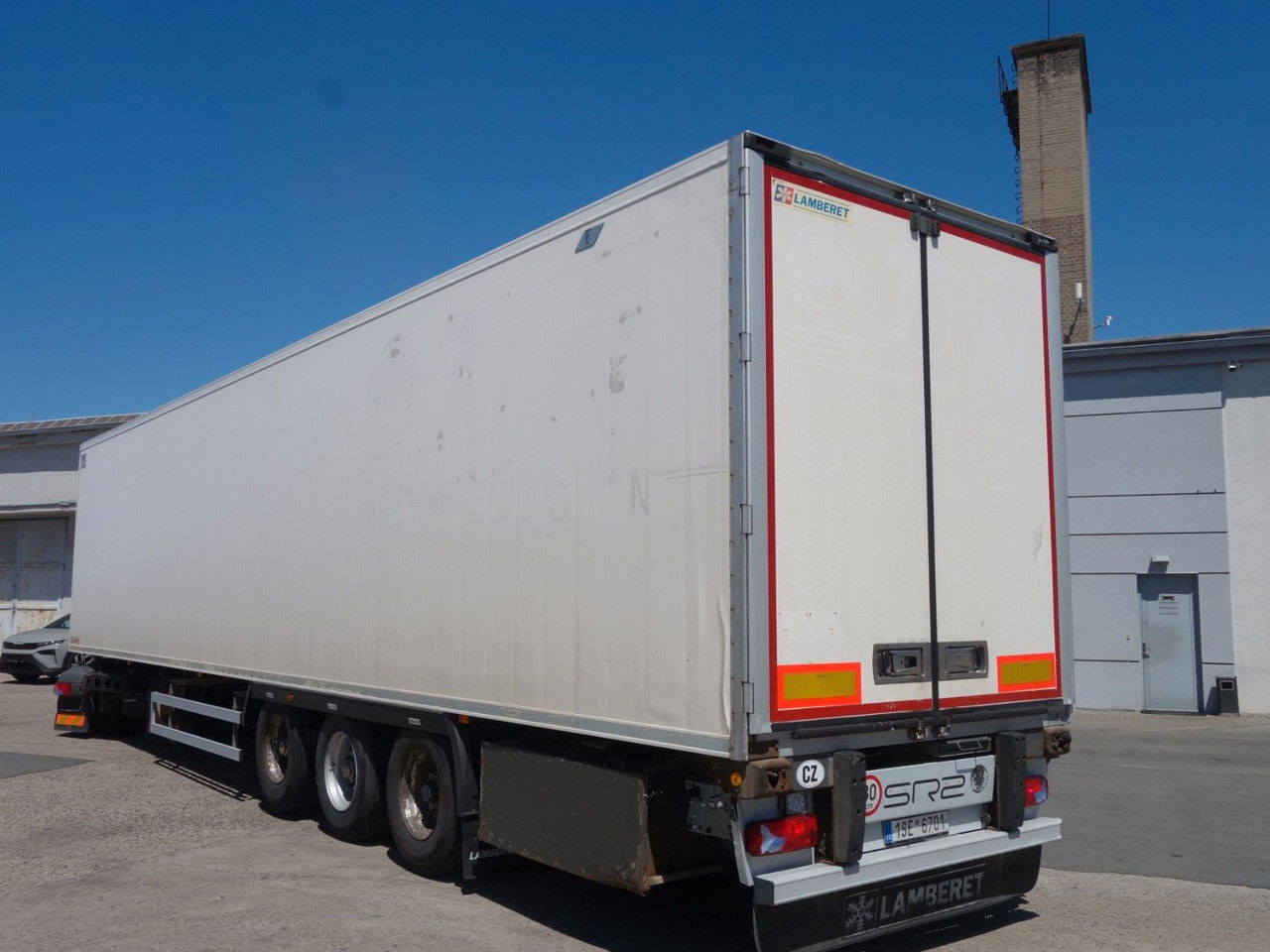 LAMBERET LVF S3 mit Carrier 1300, 2.400 BtS. - Semi-reboque frigorífico: foto 5 LAMBERET LVF S3 mit Carrier 1300, 2.400 BtS. - Semi-reboque frigorífico: foto 5