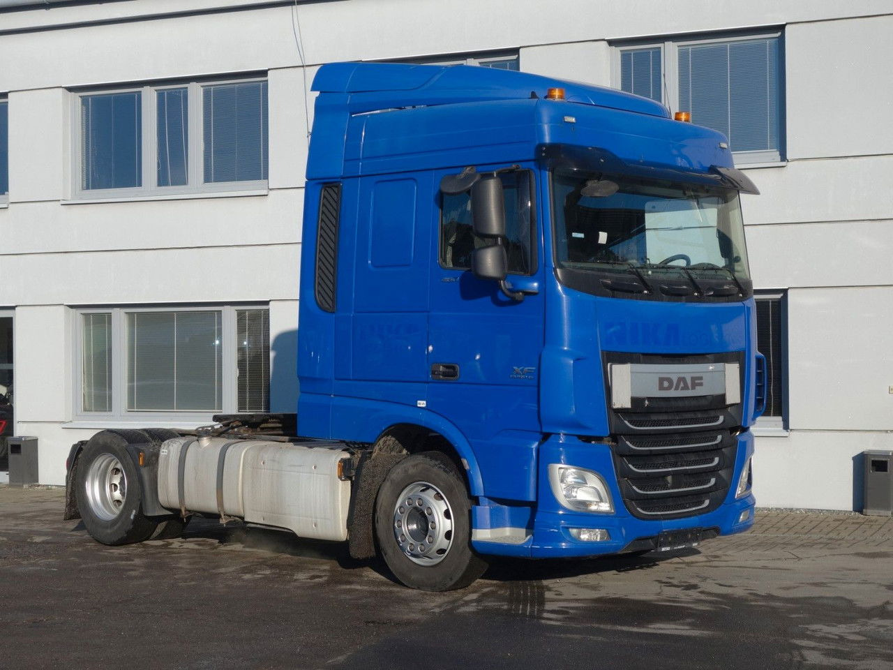 DAF XF 460 SC Standard E6, Standklima - Tractor: foto 3 DAF XF 460 SC Standard E6, Standklima - Tractor: foto 3