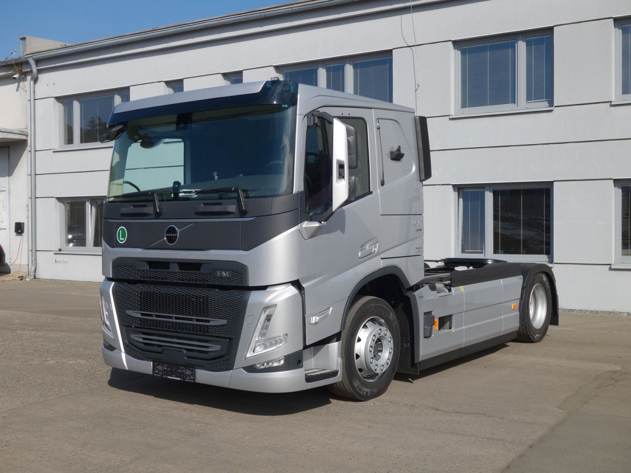 Volvo FM 13, 460 PS, Retarder , fur Euro Lohr Volvo FM 13, 460 PS, Retarder , fur Euro Lohr - Tractor: foto 1 Volvo FM 13, 460 PS, Retarder , fur Euro Lohr Volvo FM 13, 460 PS, Retarder , fur Euro Lohr - Tractor: foto 1