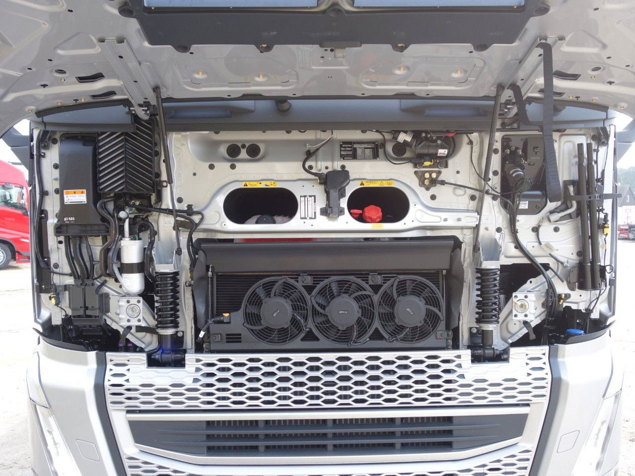 Leasing de  Volvo FH 13 XL 460 Turbo Compound Neue Volvo FH 13 XL 460 Turbo Compound Neue: foto 8