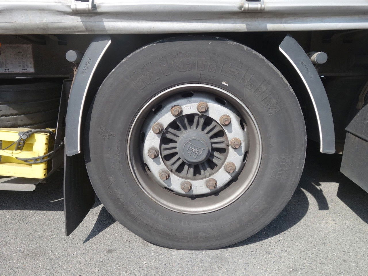 Camião de lona Volvo FH 460 XL 6x2, 120 cbm, Durchfahren: foto 7
