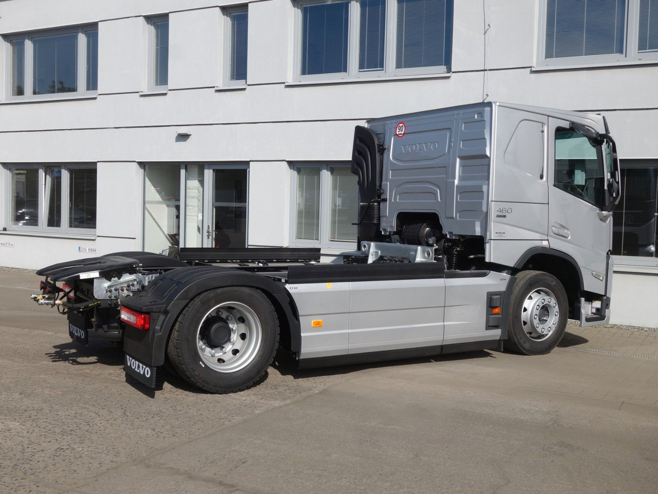 Volvo FM 13, 460 PS, Retarder, fur Euro Lohr, Neue Volvo FM 13, 460 PS, Retarder, fur Euro Lohr, Neue - Camião transporte de veículos: foto 4 Volvo FM 13, 460 PS, Retarder, fur Euro Lohr, Neue Volvo FM 13, 460 PS, Retarder, fur Euro Lohr, Neue - Camião transporte de veículos: foto 4
