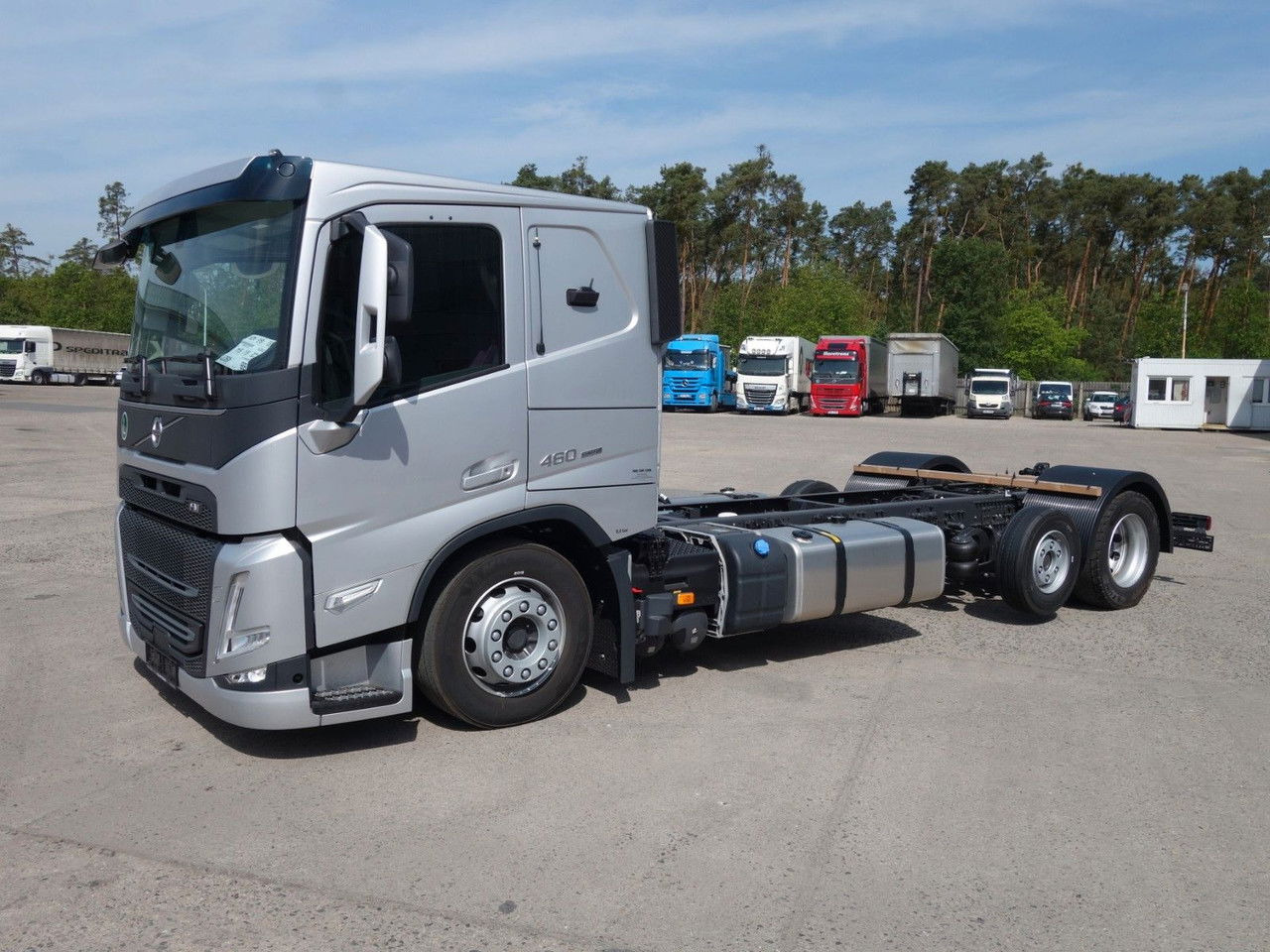 Volvo FM 460 FM13 6x2 Neue RTO , Kassbohrer, Rolfo, Rimo - Camião transporte de veículos: foto 2 Volvo FM 460 FM13 6x2 Neue RTO , Kassbohrer, Rolfo, Rimo - Camião transporte de veículos: foto 2