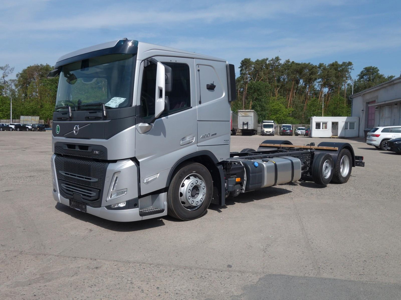 Volvo FM13 460 6x2 Neue RTO , Kassbohrer, Rolfo, Rimo - Camião chassi: foto 1 Volvo FM13 460 6x2 Neue RTO , Kassbohrer, Rolfo, Rimo - Camião chassi: foto 1