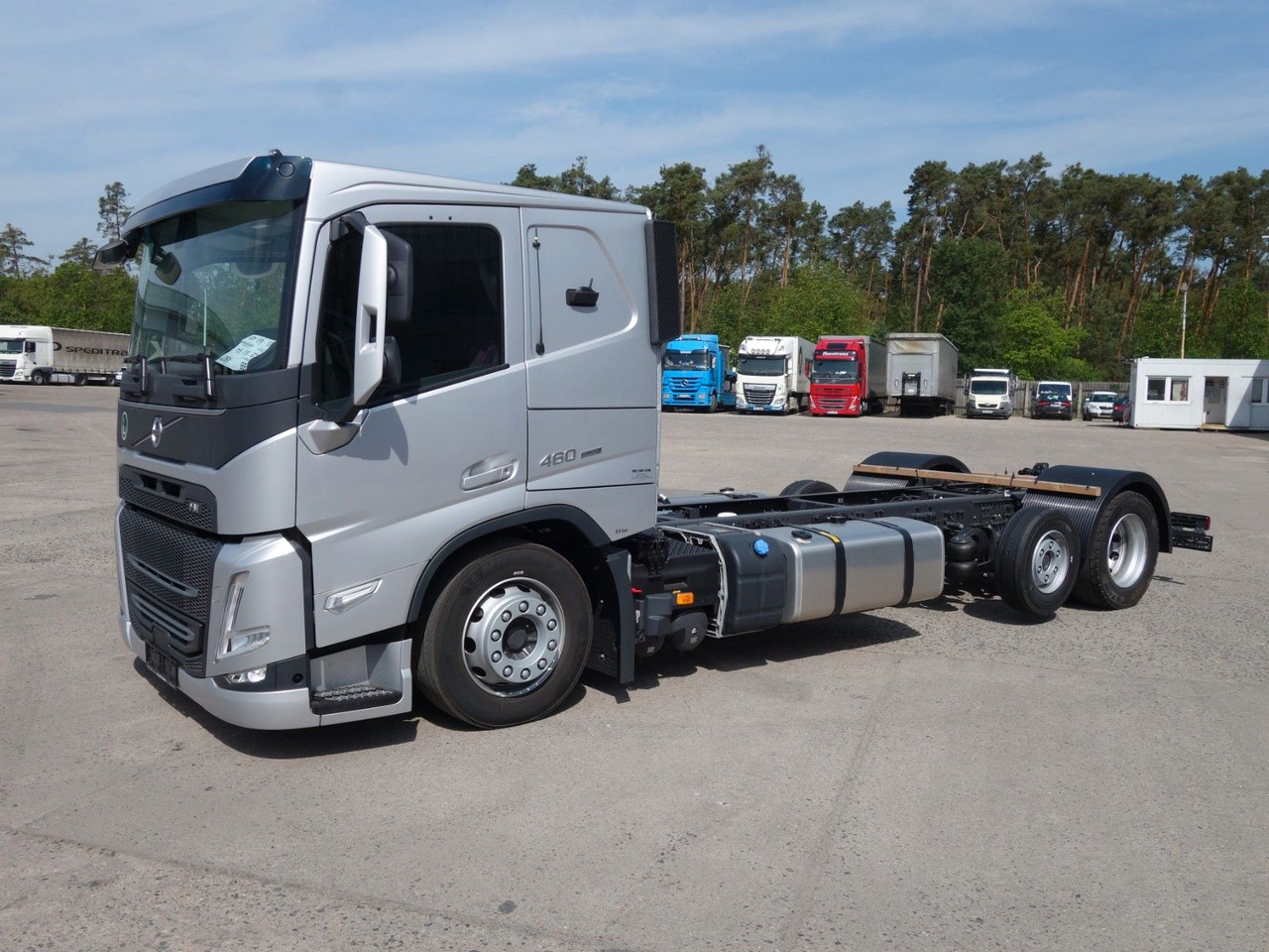 Volvo FM13 460 6x2 Neue RTO , Kassbohrer, Rolfo, Rimo - Camião chassi: foto 2 Volvo FM13 460 6x2 Neue RTO , Kassbohrer, Rolfo, Rimo - Camião chassi: foto 2