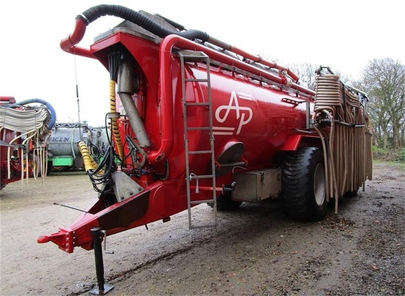 AP GV 25 m/24 meter slangebom - Cisterna de chorume: foto 2 AP GV 25 m/24 meter slangebom - Cisterna de chorume: foto 2