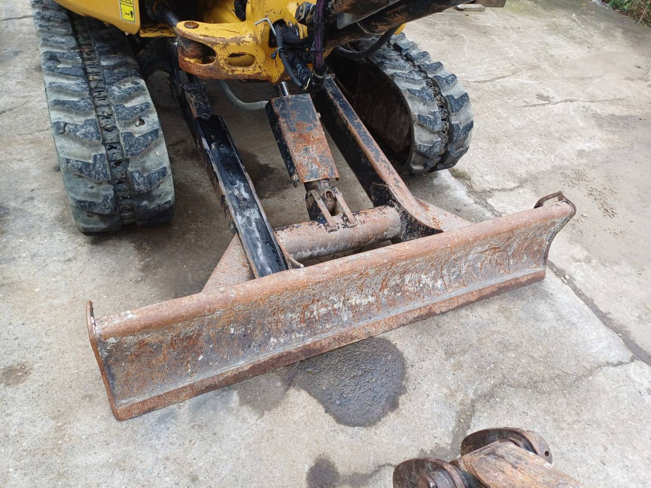 Escavadora de rastos CAT 303ECR: foto 13