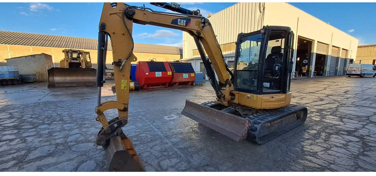 CAT 305E2CR - Escavadora de rastos: foto 1 CAT 305E2CR - Escavadora de rastos: foto 1