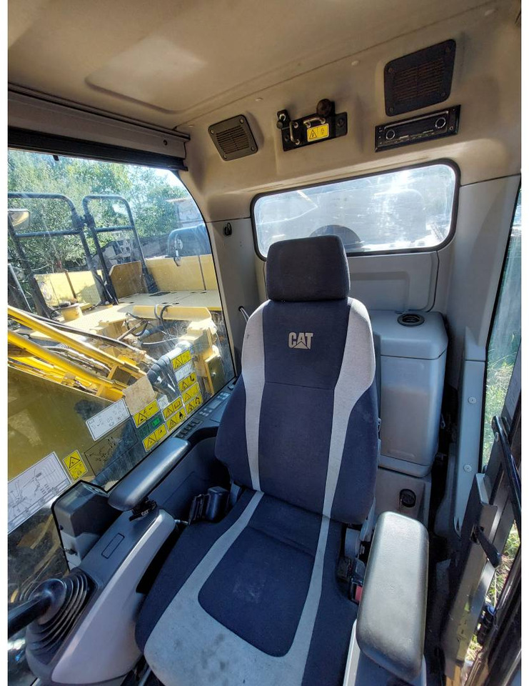 Escavadora de rastos CAT 320EL: foto 13