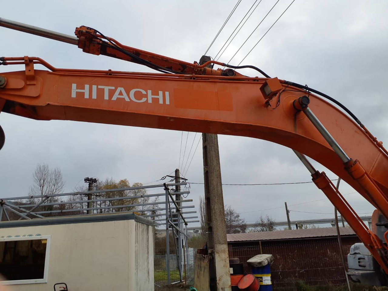 HITACHI ZX2400N-3 - Escavadora de rastos: foto 1 HITACHI ZX2400N-3 - Escavadora de rastos: foto 1