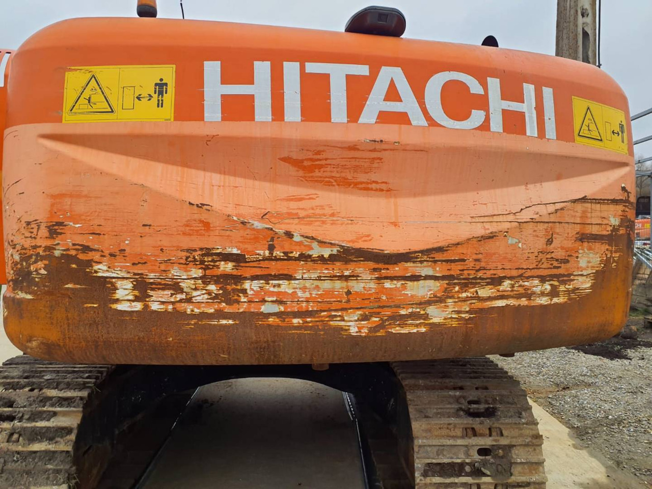 HITACHI ZX2400N-3 - Escavadora de rastos: foto 4 HITACHI ZX2400N-3 - Escavadora de rastos: foto 4
