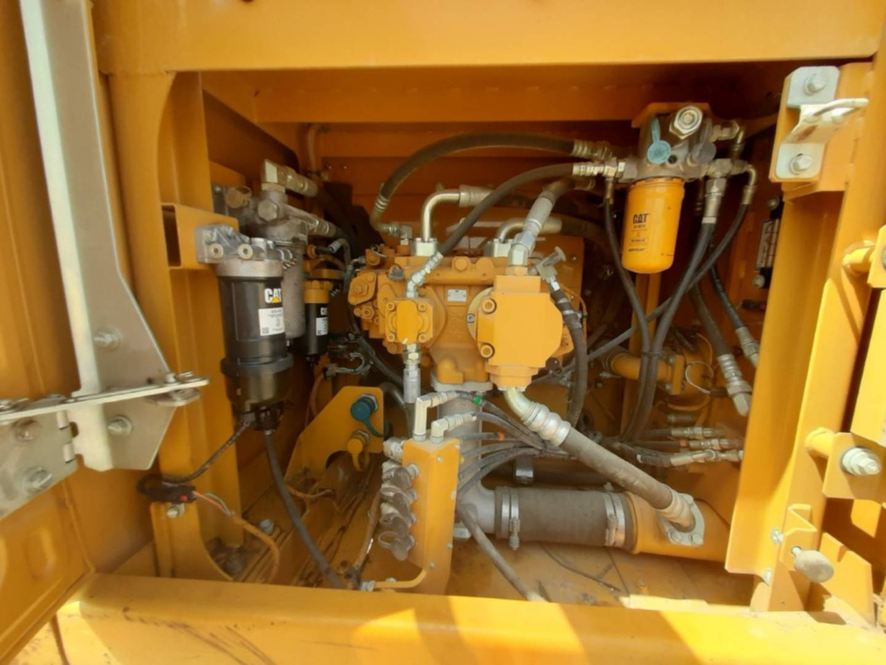 Leasing de CAT 323FL CAT 323FL: foto 15