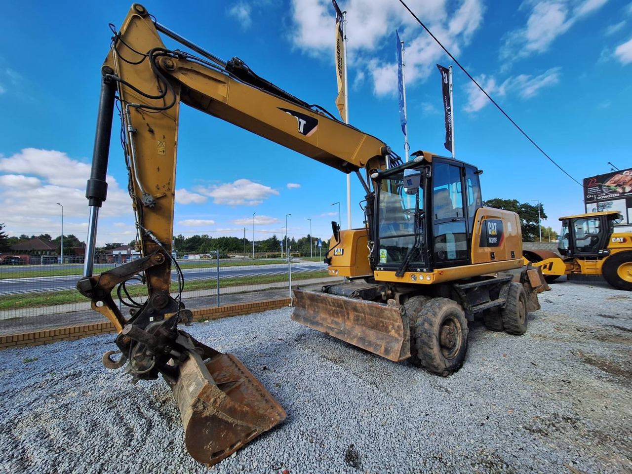 CAT M318F - Escavadeira de rodas: foto 1 CAT M318F - Escavadeira de rodas: foto 1