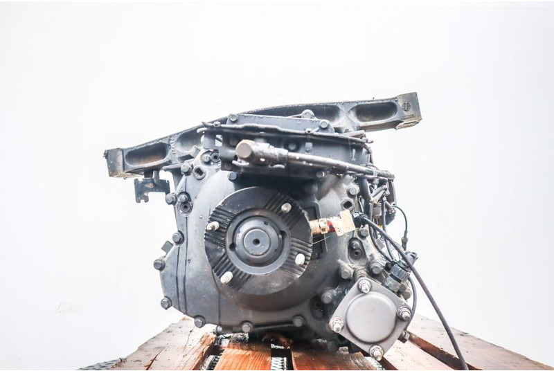 MAN 12+2GZ 2700DD 81.32004-6484 - Caixa de velocidade por Camião: foto 4 MAN 12+2GZ 2700DD 81.32004-6484 - Caixa de velocidade por Camião: foto 4