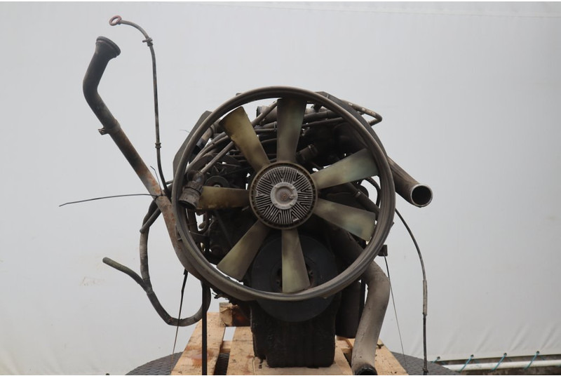 MAN D0826LF07 EURO1 192PS - Motor por Camião: foto 4 MAN D0826LF07 EURO1 192PS - Motor por Camião: foto 4