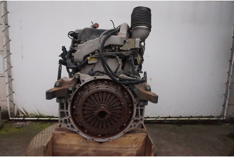 MAN D2066LF68 EURO6 320PS - Motor por Camião: foto 4 MAN D2066LF68 EURO6 320PS - Motor por Camião: foto 4