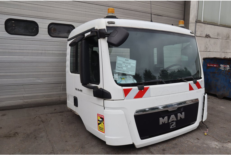 MAN F99L17 TGS - Cabine e interior por Camião: foto 3 MAN F99L17 TGS - Cabine e interior por Camião: foto 3