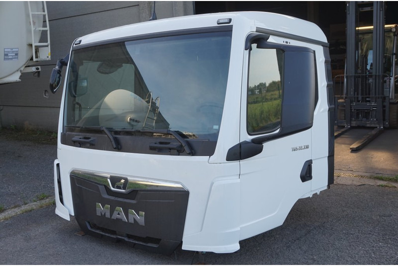 MAN TG3 NN NEW 81.60000-5120 - Cabine e interior por Camião: foto 3 MAN TG3 NN NEW 81.60000-5120 - Cabine e interior por Camião: foto 3