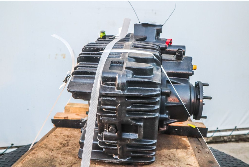 MAN VG172 P22-6 81.37000-7411 - Caixa de velocidade por Camião: foto 2 MAN VG172 P22-6 81.37000-7411 - Caixa de velocidade por Camião: foto 2