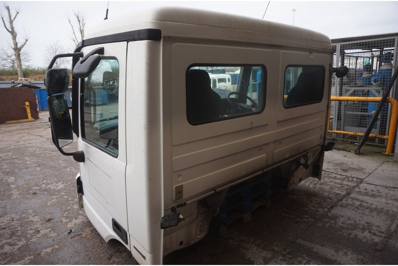 Mercedes-Benz ACTROS F07 R TUNNEL HOOG 94389925287927 - Cabine e interior por Camião: foto 4 Mercedes-Benz ACTROS F07 R TUNNEL HOOG 94389925287927 - Cabine e interior por Camião: foto 4