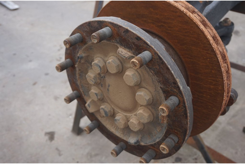 Mercedes-Benz F-8/C22.5 RECHT - Eixo dianteiro por Camião: foto 3 Mercedes-Benz F-8/C22.5 RECHT - Eixo dianteiro por Camião: foto 3