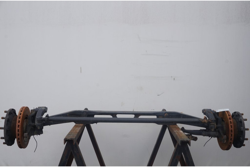 Mercedes-Benz F-8/C22.5 RECHT - Eixo dianteiro por Camião: foto 1 Mercedes-Benz F-8/C22.5 RECHT - Eixo dianteiro por Camião: foto 1