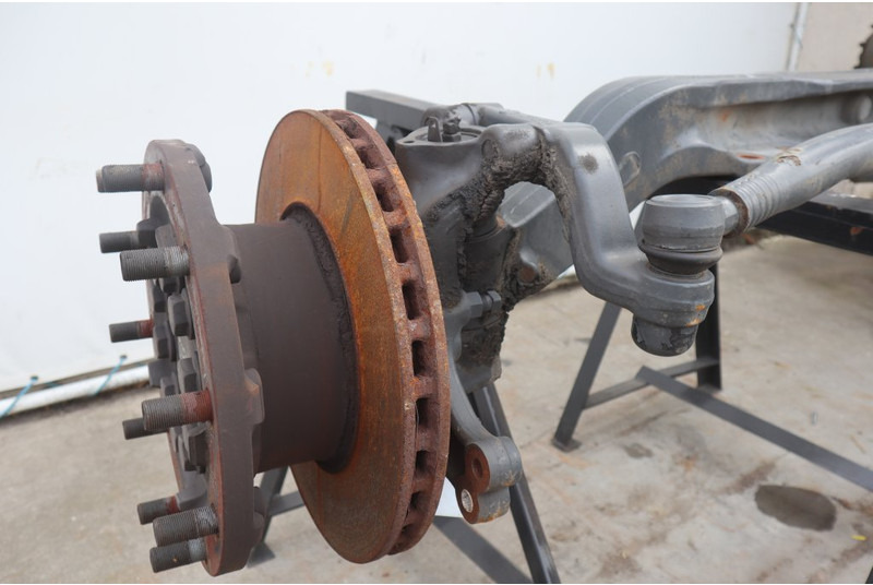 Mercedes-Benz F-8A/C22.5 739573F712392 - Eixo dianteiro por Camião: foto 2 Mercedes-Benz F-8A/C22.5 739573F712392 - Eixo dianteiro por Camião: foto 2