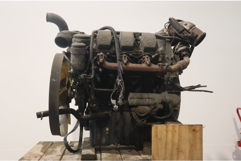 Mercedes-Benz OM501LA EURO3 410PS - Motor por Camião: foto 3 Mercedes-Benz OM501LA EURO3 410PS - Motor por Camião: foto 3