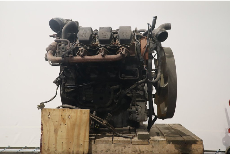 Mercedes-Benz OM501LA EURO3 410PS - Motor por Camião: foto 1 Mercedes-Benz OM501LA EURO3 410PS - Motor por Camião: foto 1