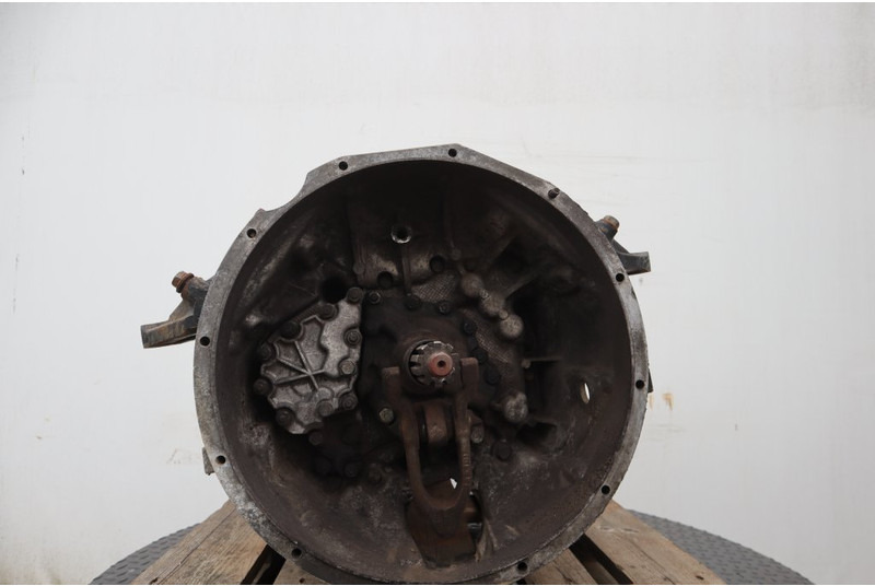 ZF 16S151OD+INT F2000 81.32004-6402 - Caixa de velocidade por Camião: foto 2 ZF 16S151OD+INT F2000 81.32004-6402 - Caixa de velocidade por Camião: foto 2