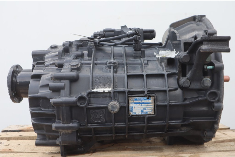 ZF 6AS800OD 81.32004-6338 - Caixa de velocidade por Camião: foto 3 ZF 6AS800OD 81.32004-6338 - Caixa de velocidade por Camião: foto 3