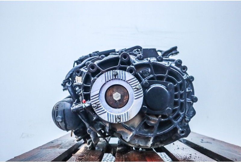 ZF 6AS800TO TGL EURO6 81.32004-6338 - Caixa de velocidade por Camião: foto 4 ZF 6AS800TO TGL EURO6 81.32004-6338 - Caixa de velocidade por Camião: foto 4