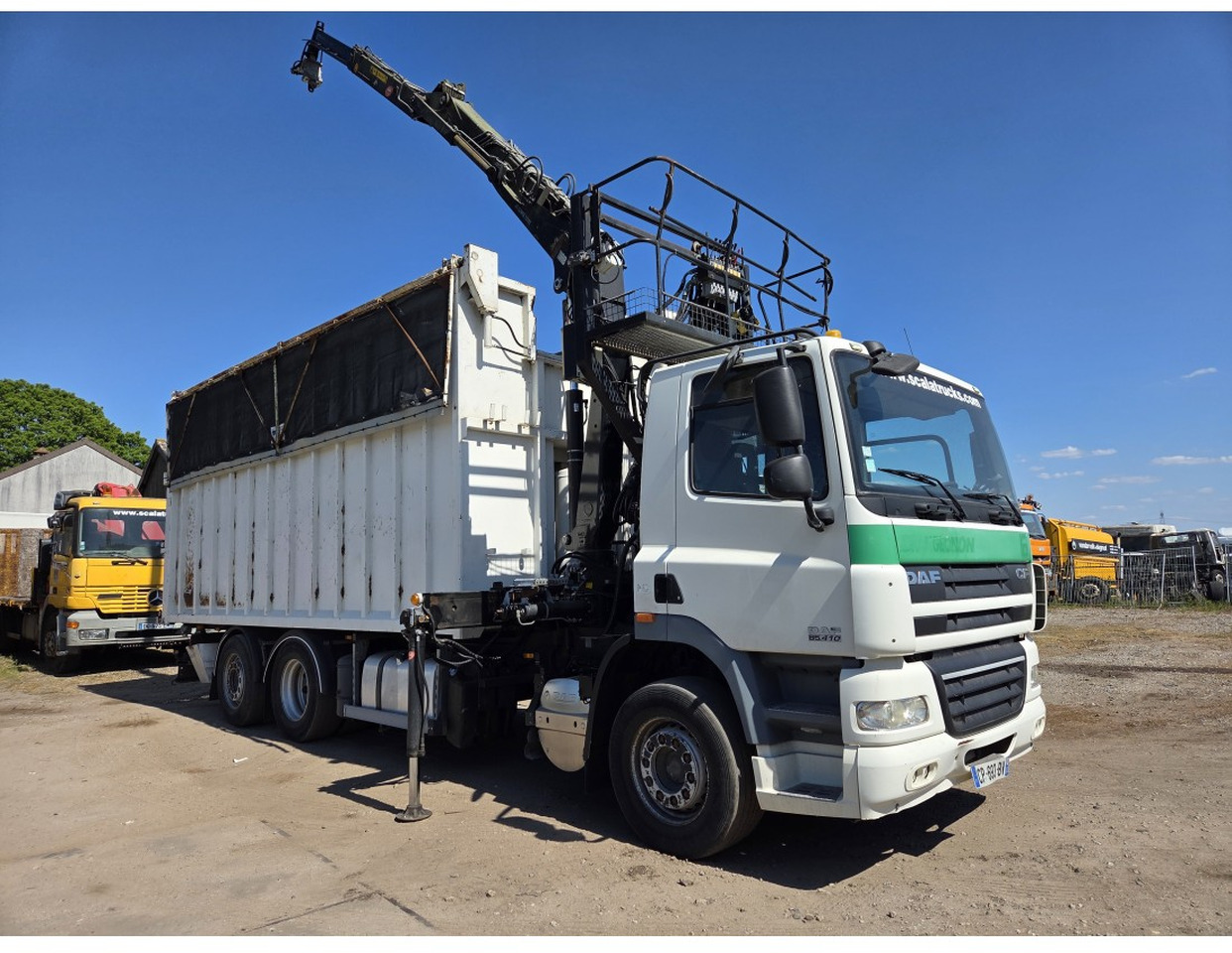 DAF CF85.410 6x2 steering axle lenk Tipper Crane HIAB J1320Z - Camião basculante, Camião grua: foto 5 DAF CF85.410 6x2 steering axle lenk Tipper Crane HIAB J1320Z - Camião basculante, Camião grua: foto 5