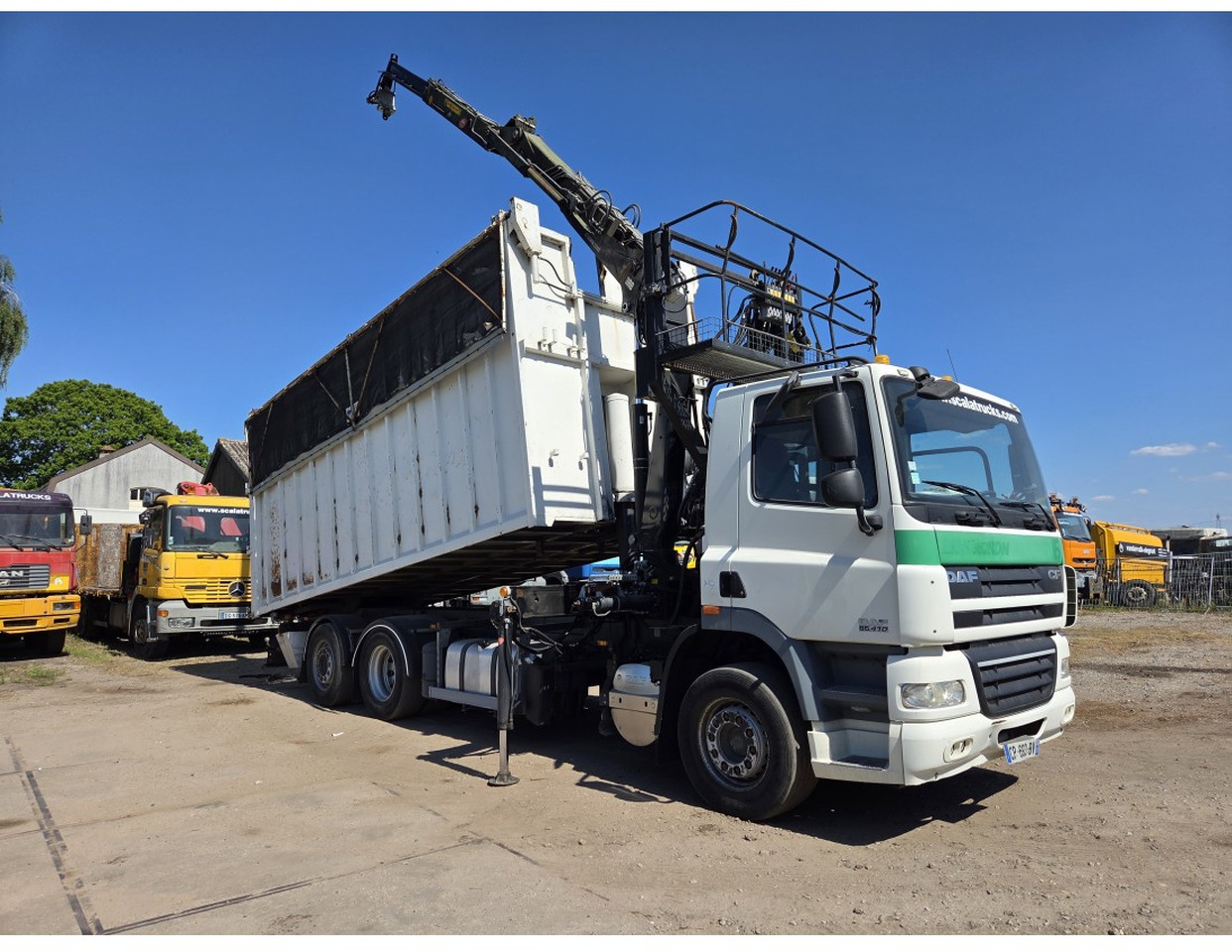 DAF CF85.410 6x2 steering axle lenk Tipper Crane HIAB J1320Z - Camião basculante, Camião grua: foto 3 DAF CF85.410 6x2 steering axle lenk Tipper Crane HIAB J1320Z - Camião basculante, Camião grua: foto 3